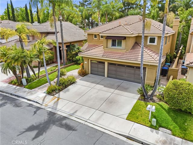 25945 Camino Largo, Mission Viejo, CA 92692