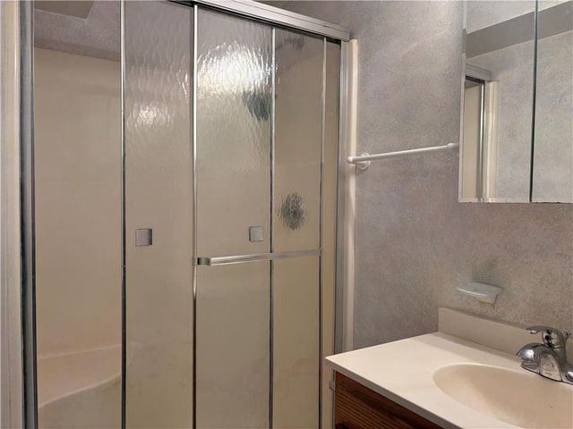 2204 Northampton Avenue, Northampton Boro, PA 18067