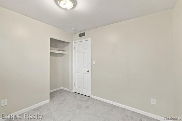 1962 Leitch Road, Ferndale, MI 48220