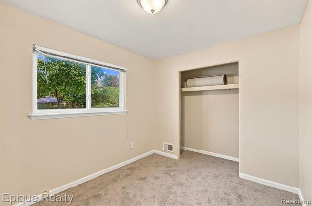 1962 Leitch Road, Ferndale, MI 48220