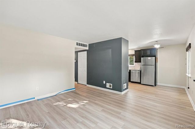 1962 Leitch Road, Ferndale, MI 48220
