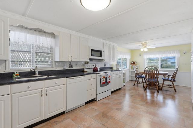5244 MOHAWK STREET, Zephyrhills, FL 33542