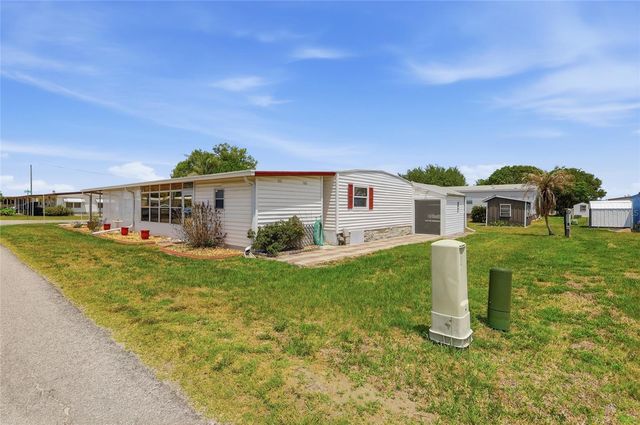5244 MOHAWK STREET, Zephyrhills, FL 33542