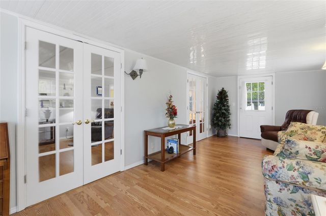 5244 MOHAWK STREET, Zephyrhills, FL 33542