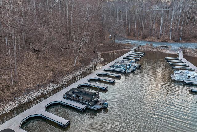 27 Hawthorn TRL, Hardy, VA 24101