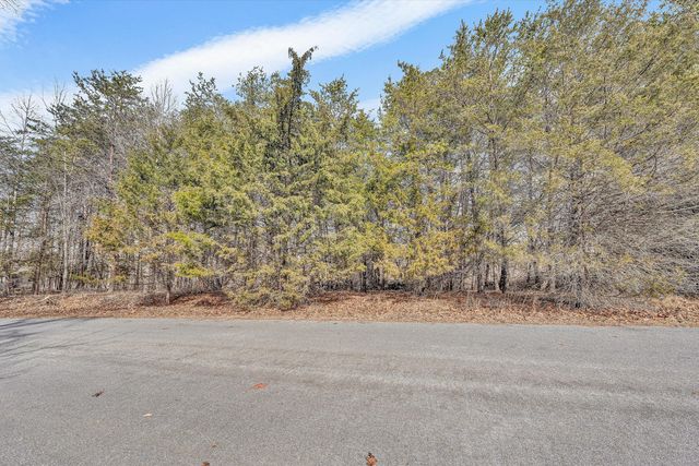 27 Hawthorn TRL, Hardy, VA 24101