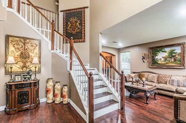 5828 Echo Bluff Drive, Haltom City, TX 76137