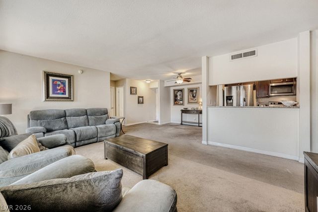 2838 Geary Place 4010, Las Vegas, NV 89109