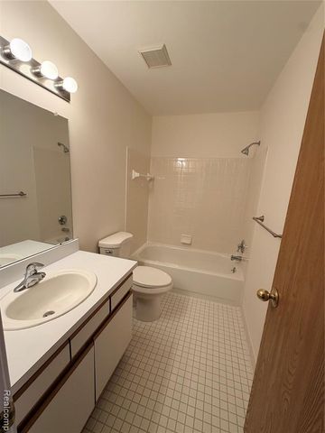 42779 Lilley Pointe Drive, Canton, MI 48187