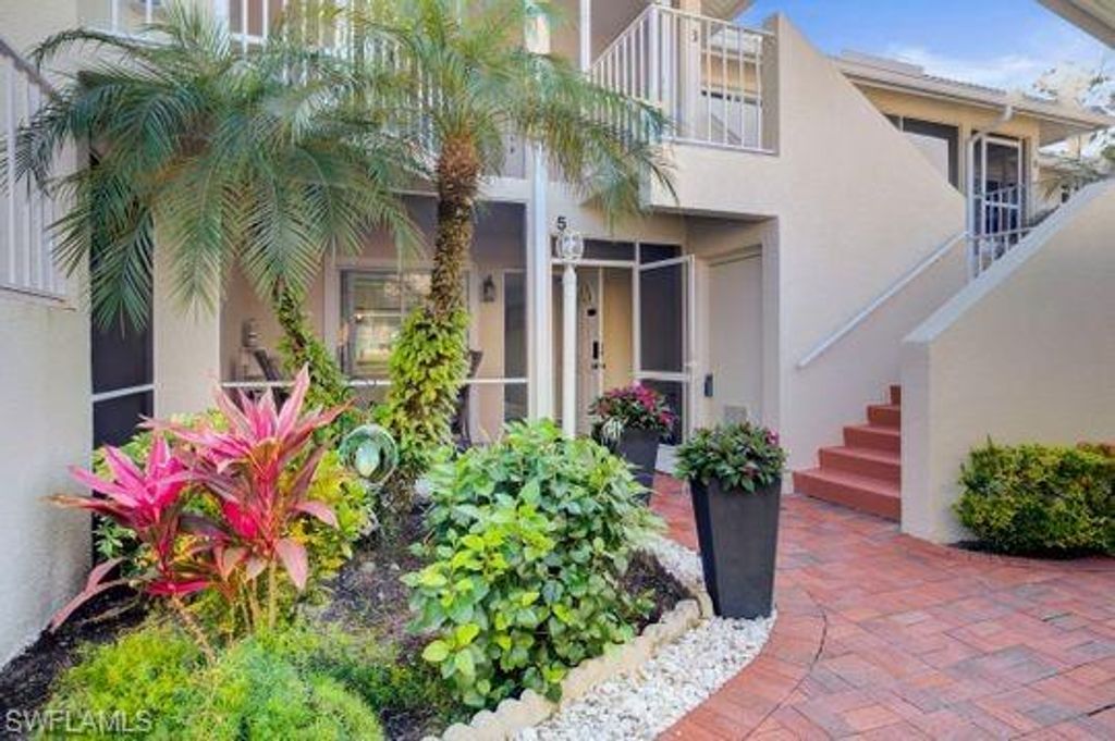 2420 Hidden Lake DR 5, NAPLES, FL 34112 — photo 2
