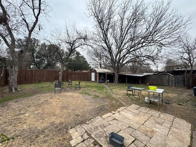 747 High School Drive, Seagoville, TX 75159