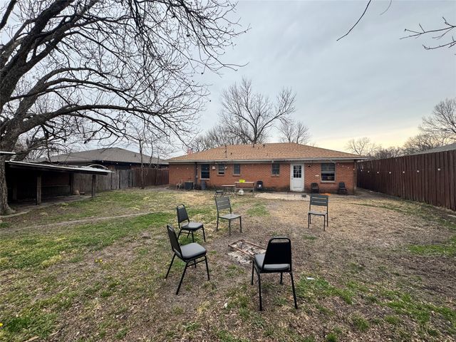 747 High School Drive, Seagoville, TX 75159