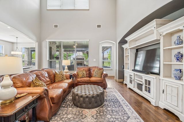 1513 Bearpath Way, Gunter, TX 75058