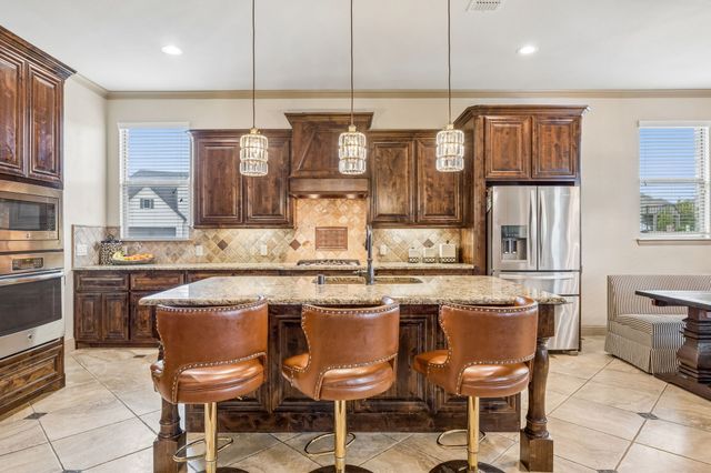 1513 Bearpath Way, Gunter, TX 75058