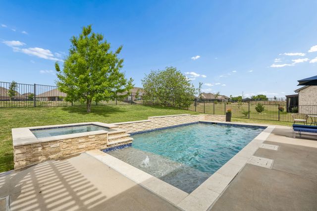1513 Bearpath Way, Gunter, TX 75058