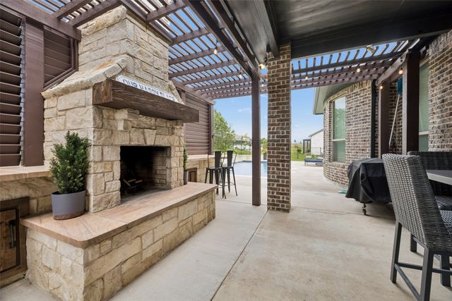 1513 Bearpath Way, Gunter, TX 75058