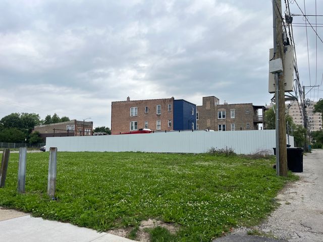 1247 S Kedzie Avenue, Chicago, IL 60623