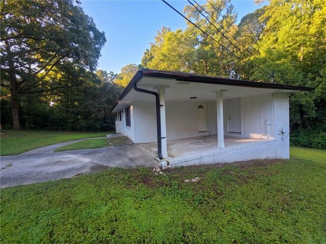6489 N Sweetwater Road, Lithia Springs, GA 30122