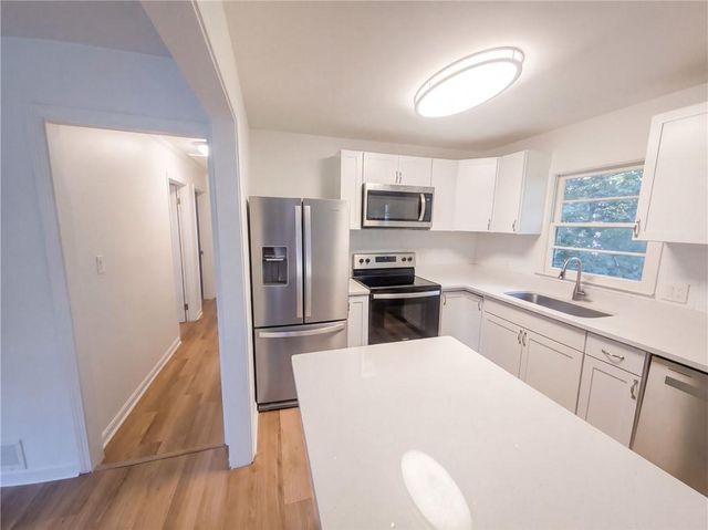 6489 N Sweetwater Road, Lithia Springs, GA 30122
