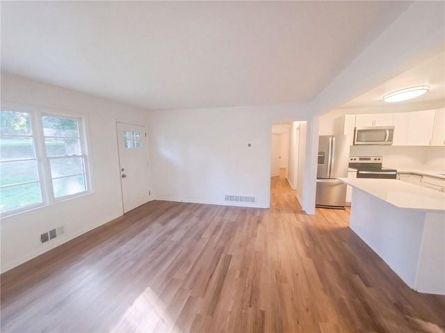 6489 N Sweetwater Road, Lithia Springs, GA 30122