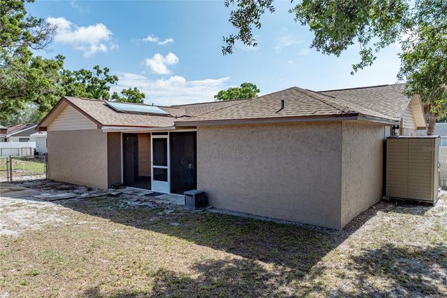 505 MAGGIE CIRCLE, Winter Haven, FL 33880