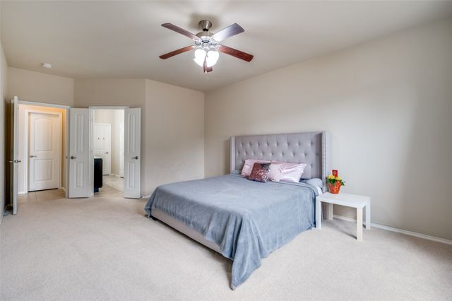 300 Whitman Drive, Mckinney, TX 75072