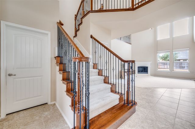 300 Whitman Drive, Mckinney, TX 75072