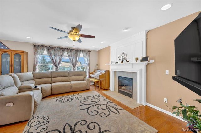 56386 Desert Court, Macomb Township, MI 48042