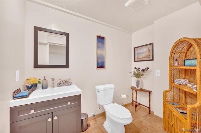 56386 Desert Court, Macomb Township, MI 48042