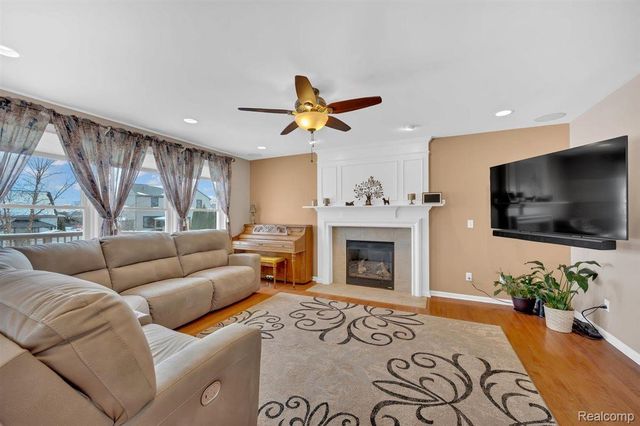 56386 Desert Court, Macomb Township, MI 48042