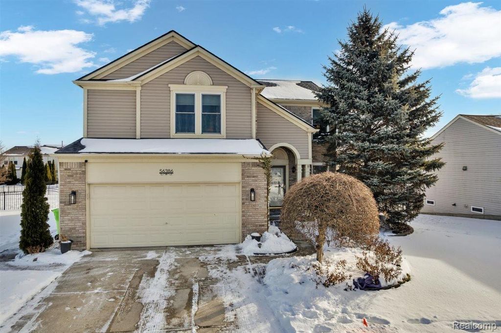 56386 Desert Court, Macomb Township, MI 48042