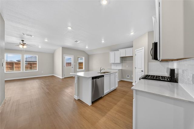 1338 Remys Way, Corpus Christi, TX 78415