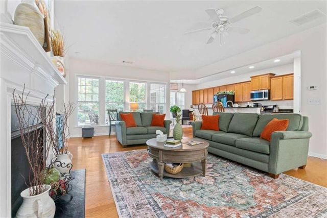 811 Dusky Sap Court, Griffin, GA 30223