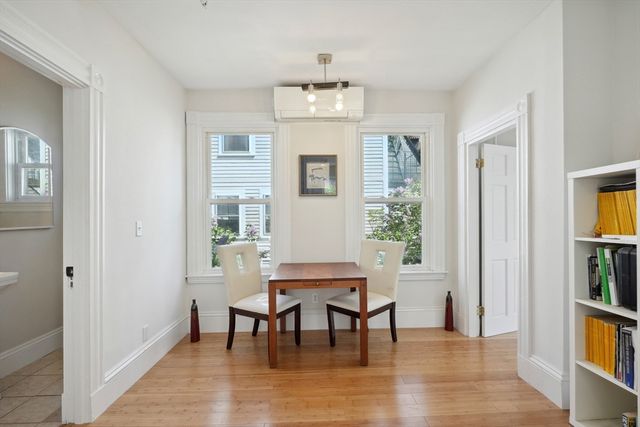 9 Kidder Ave 2, Somerville, MA 02144