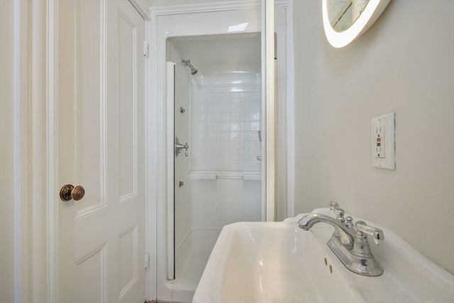 9 Kidder Ave 2, Somerville, MA 02144