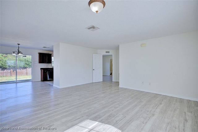 3332 Thunderbird Road, Sebring, FL 33872