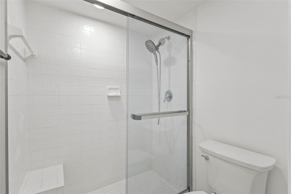 Image 24 of property listing at 1636 BROOKHOUSE DRIVE 230, Sarasota, FL 34231