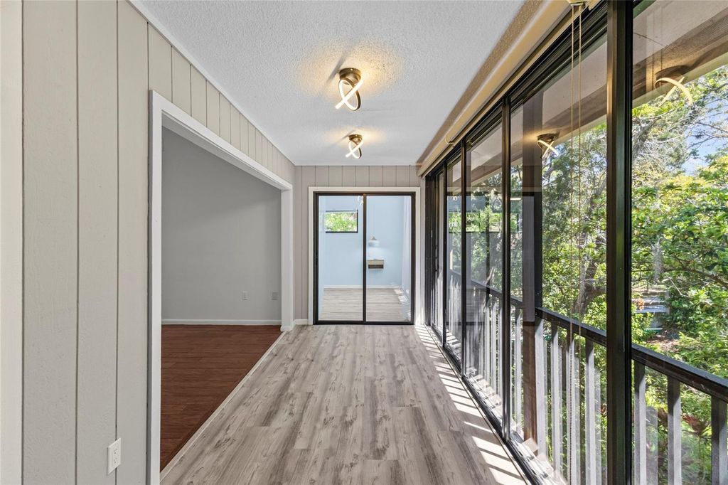 Image 25 of property listing at 1636 BROOKHOUSE DRIVE 230, Sarasota, FL 34231