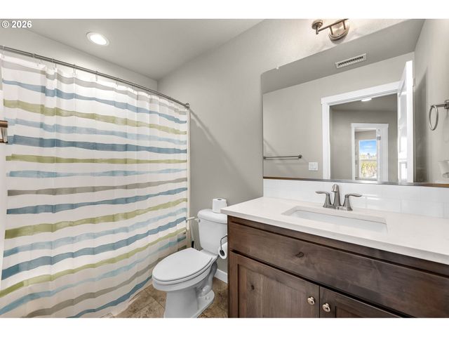 8635 Ne 70TH Cir, Vancouver, WA 98662