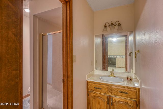 801 Rustic Ridge, Joplin, MO 64804