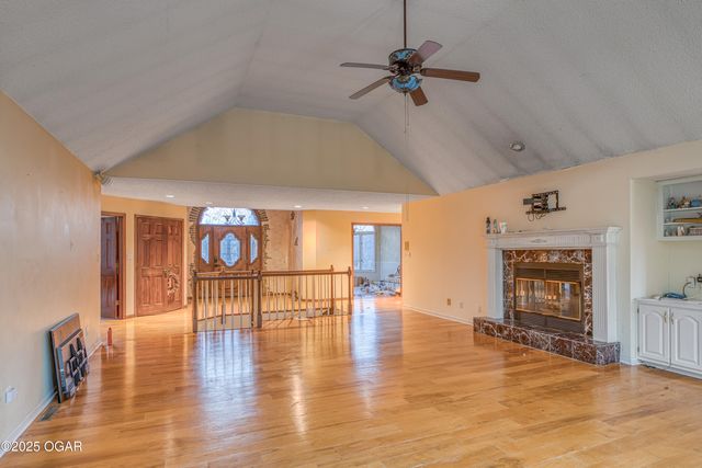 801 Rustic Ridge, Joplin, MO 64804