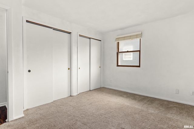 1701 W THAMES Drive, Peoria, IL 61614