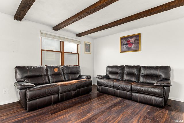 1701 W THAMES Drive, Peoria, IL 61614