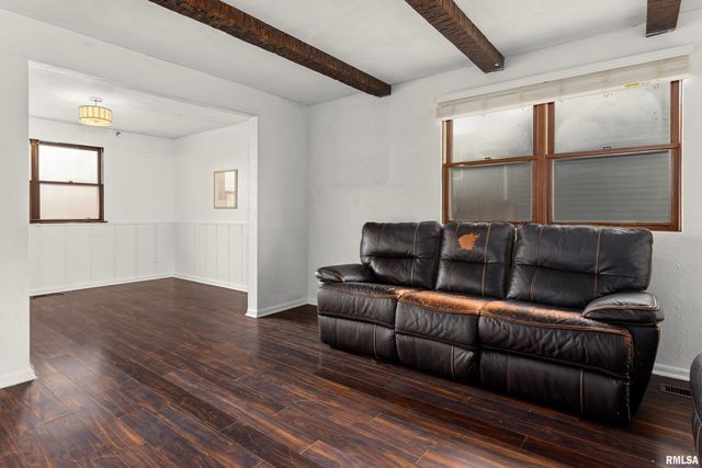 1701 W THAMES Drive, Peoria, IL 61614