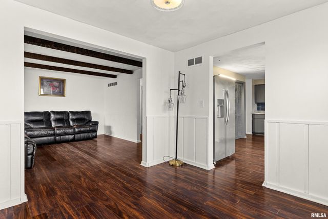 1701 W THAMES Drive, Peoria, IL 61614