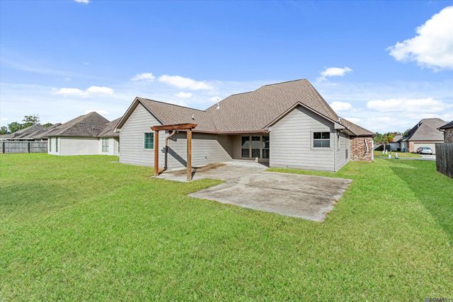 41433 Creekstone Ave, Prairieville, LA 70769