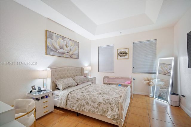 10242 NW 7th St 209, Miami, FL 33172