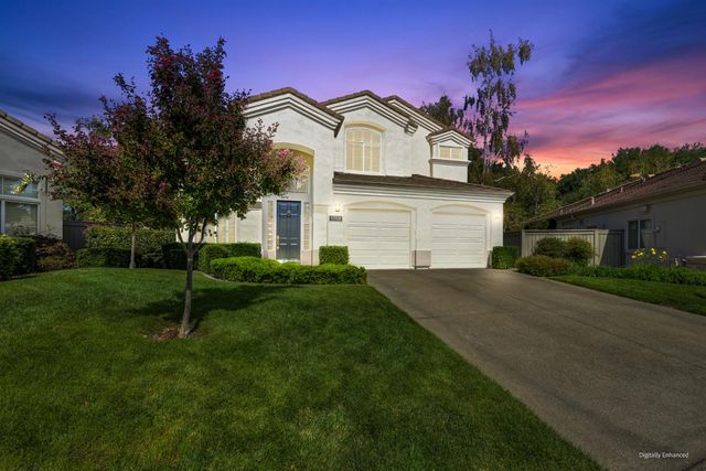11705 Gold Parke Ln, Gold River, CA 95670
