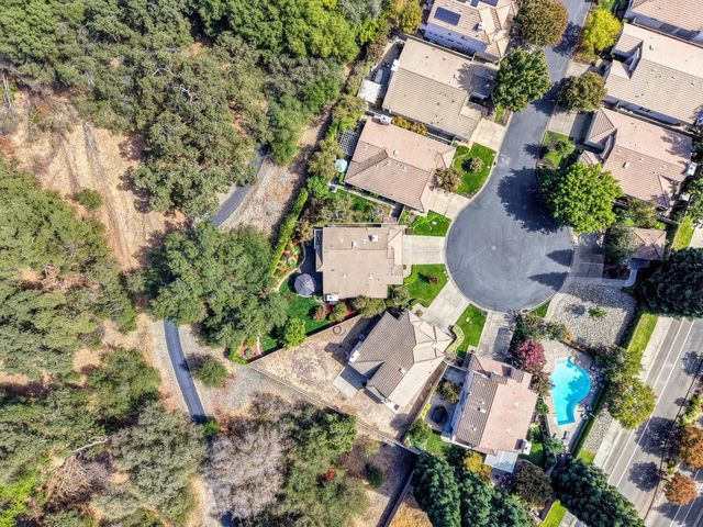 11705 Gold Parke Ln, Gold River, CA 95670