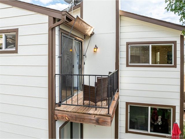 5671 W 71st Ave, Arvada, CO 80003